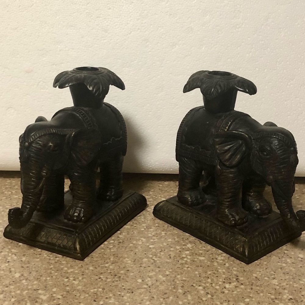 Elephant Candle Holder Pair - Black Decorative Home Accent
